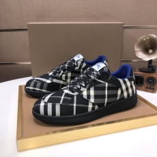 Burberry Low Shoes